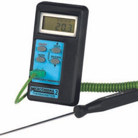 MicroTherma 2K microprocessor thermometer with automatic re-calibration